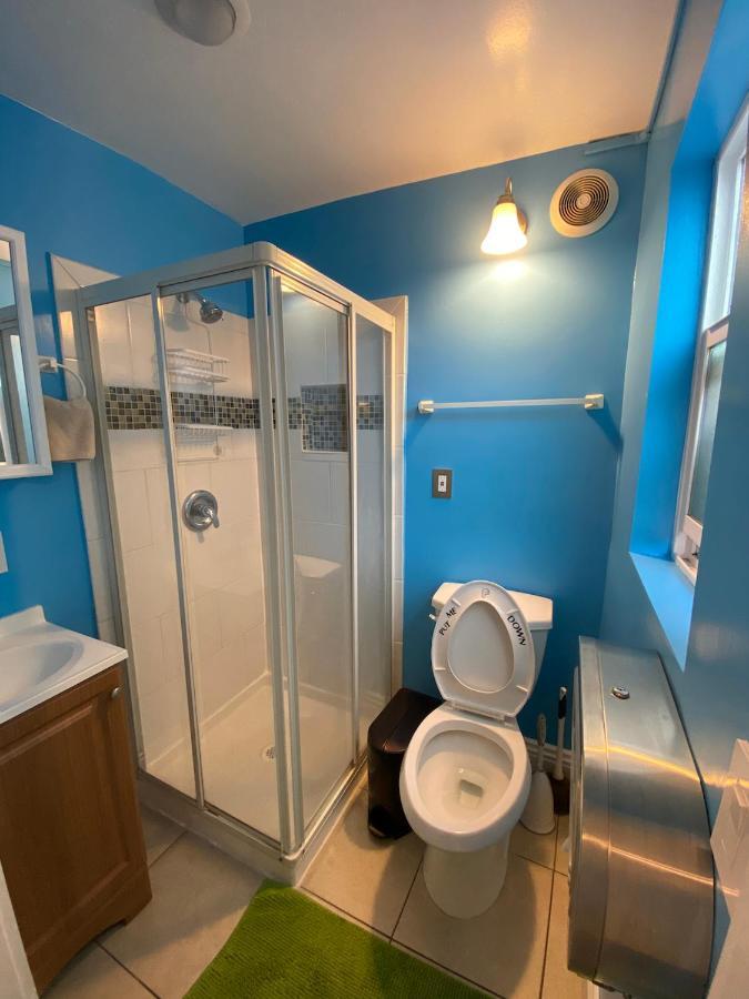 Small Private La Bedroom W Wifi - Private Fridge - Ac Near Usc - Exposition Park - Usc Memorial Coliseum - Banc Of California Bmo Stadium - Downtown Los Angeles Dtla - University Of Southern California Usc!!! Bagian luar foto