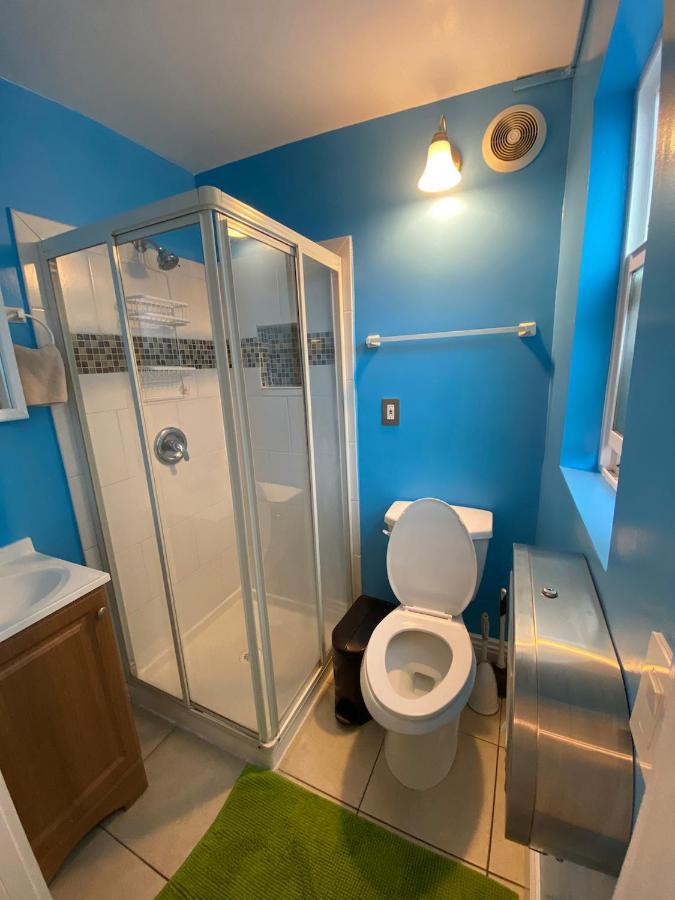 Small Private La Bedroom W Wifi - Private Fridge - Ac Near Usc - Exposition Park - Usc Memorial Coliseum - Banc Of California Bmo Stadium - Downtown Los Angeles Dtla - University Of Southern California Usc!!! Bagian luar foto