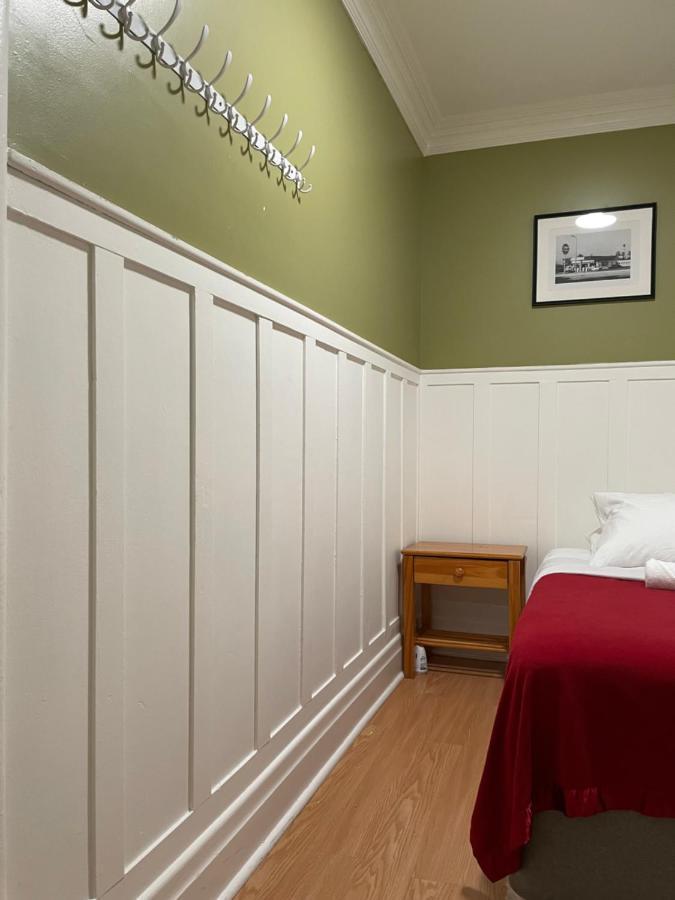 Small Private La Bedroom W Wifi - Private Fridge - Ac Near Usc - Exposition Park - Usc Memorial Coliseum - Banc Of California Bmo Stadium - Downtown Los Angeles Dtla - University Of Southern California Usc!!! Bagian luar foto
